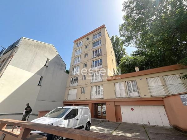 ISSY- centre ville, Studio, lumineux,