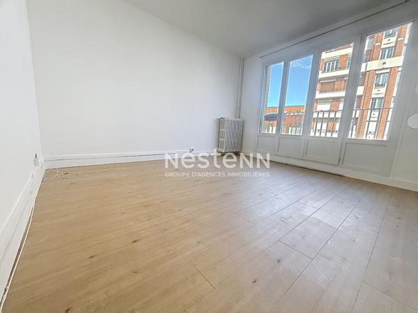 ISSY- centre ville, Studio, lumineux,