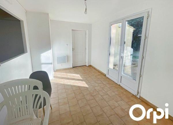 Maison à vendre    5 pièces •  Bollène