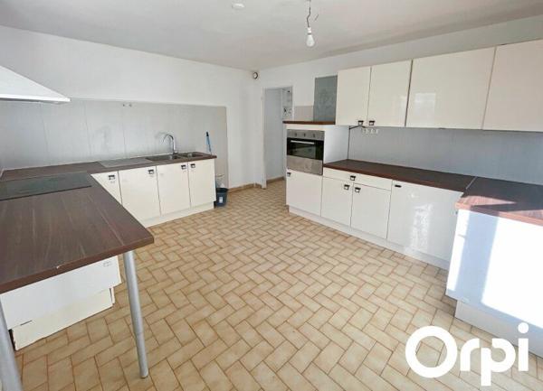 Maison à vendre    5 pièces •  Bollène