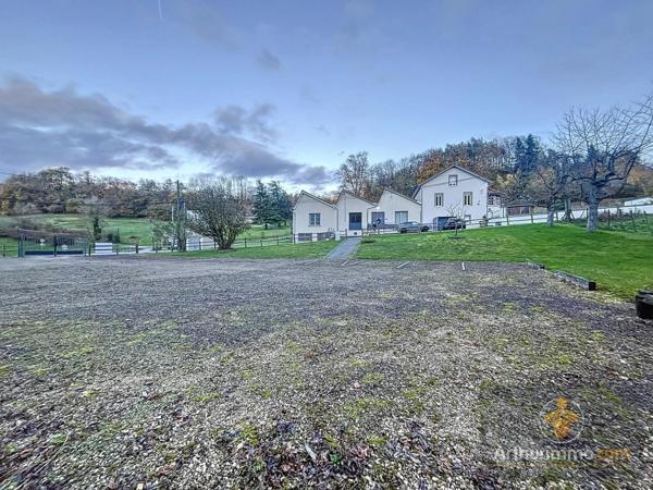 Vente Fonds de commerce 4 pièces 420 m2 à Succieu