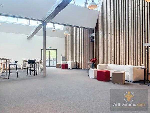 Vente Fonds de commerce 4 pièces 420 m2 à Succieu