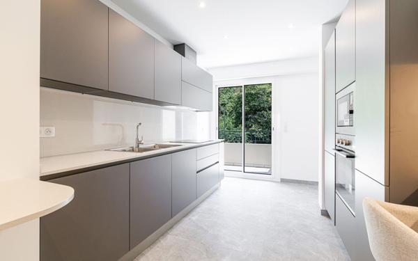 Appartement à vendre    5 pièces • 167,34 m2 Nice