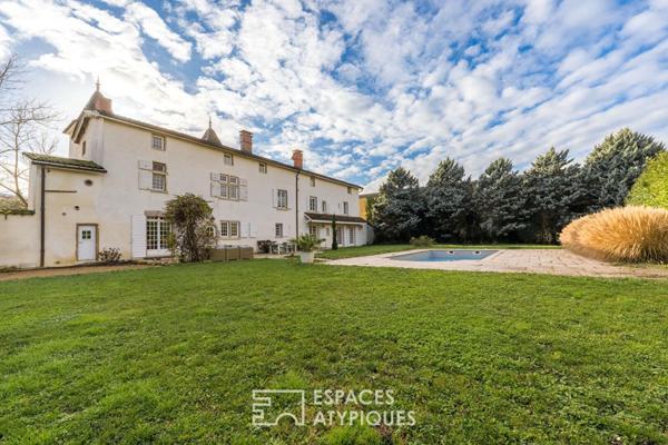 Bâtisse de caractère en plein coeur de Chasselay