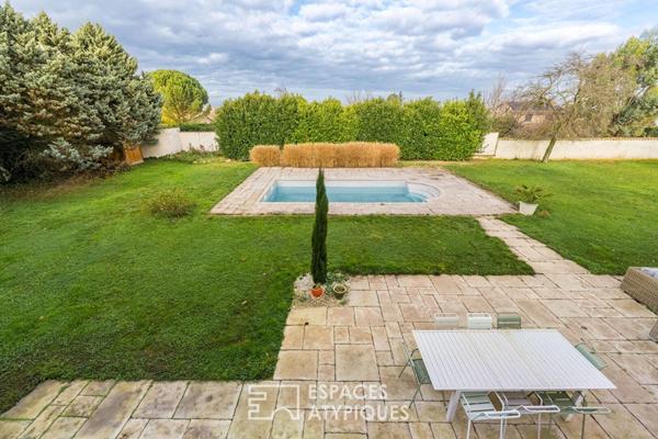 Bâtisse de caractère en plein coeur de Chasselay