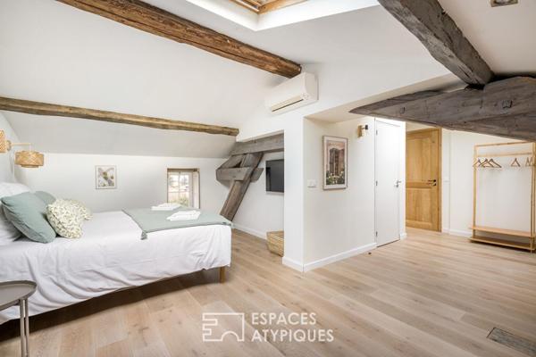 Bâtisse de caractère en plein coeur de Chasselay