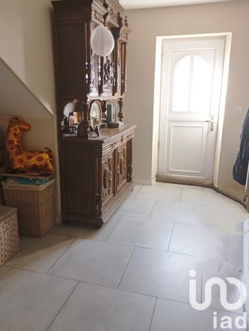 Maison 5 pièces de 103 m² à Montceau-les-Mines (71300)