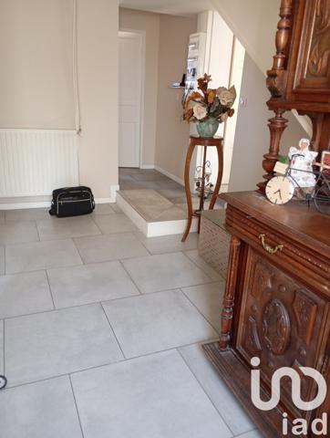 Maison 5 pièces de 103 m² à Montceau-les-Mines (71300)