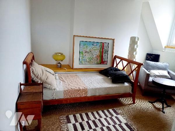 YVETOT, appartement de 71.87 m², 2 chambres, place de stationnement libre dans copropriété.