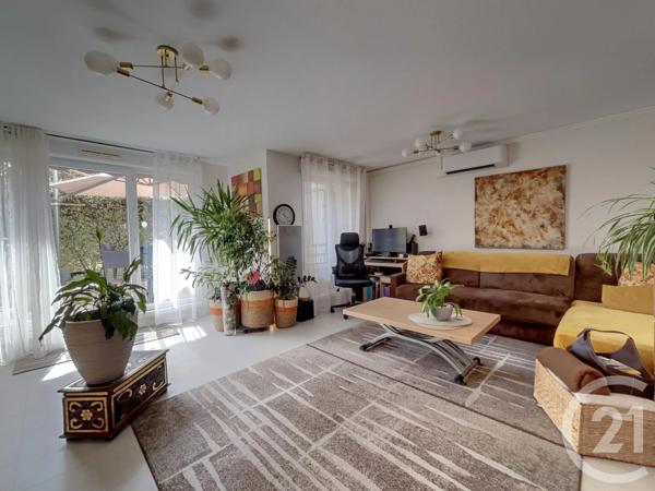 Appartement F4 à vendre  4 pièces - 69,48 m 2   DRANCY  - 93