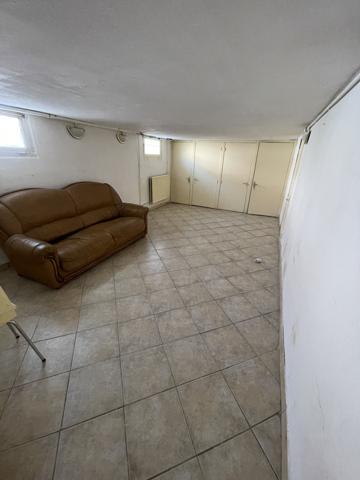 Amiens (80090) Maison spacieuse de 141 m² avec 4 chambres sur terrain arboré de 1493 m²