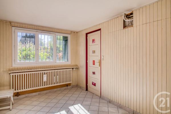 Maison à vendre  6 pièces - 118,99 m 2   ERMONT  - 95