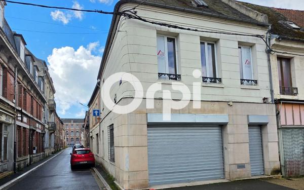 Immeuble à vendre    2 pièces •  La Fère
