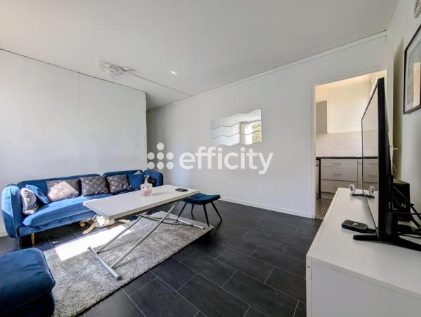 Appartement
         2 pièces
        - 50 m² 129 500 € *