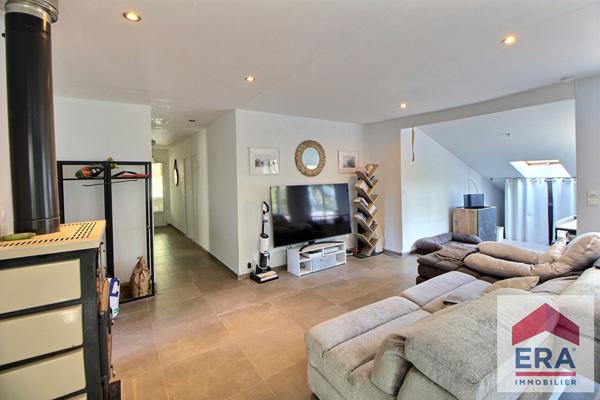 Maison Lapalud 4 pièce(s) 125 m2