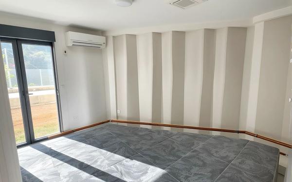 Maison à vendre    4 pièces •  Saint-Maximin-la-Sainte-Baume