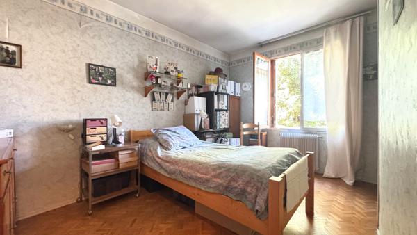 Maison Corbeil Essonnes 6 pièce(s) 97,64 m2