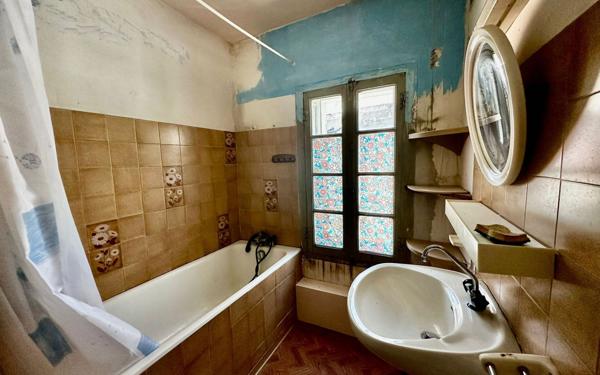 Maison à vendre    3 pièces •  Mosset