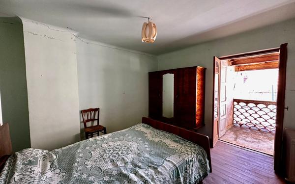 Maison à vendre    3 pièces •  Mosset