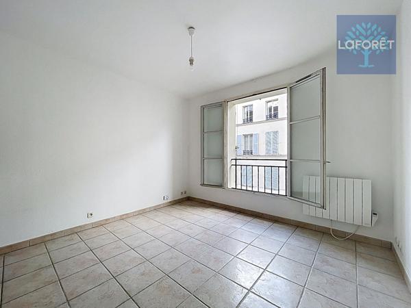 Location appartement Rambouillet - 1 pièce(s) - 18 m² - 590 €/mois