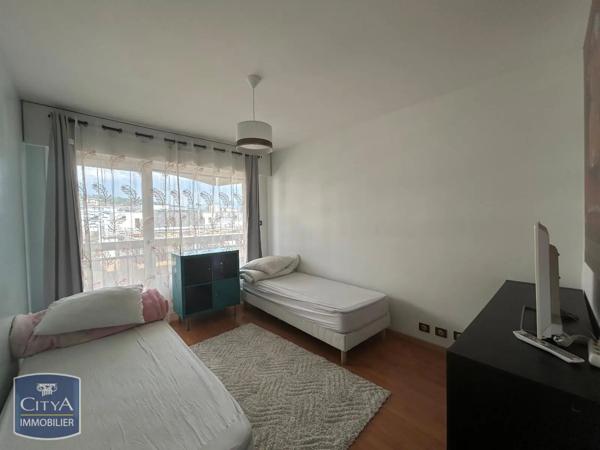Appartement à louer 3 pièces 65.95m² Annemasse (74100)