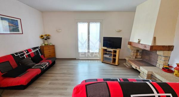 Canet-en-Roussillon : maison 3 faces à vendre avec jardin et stationnement