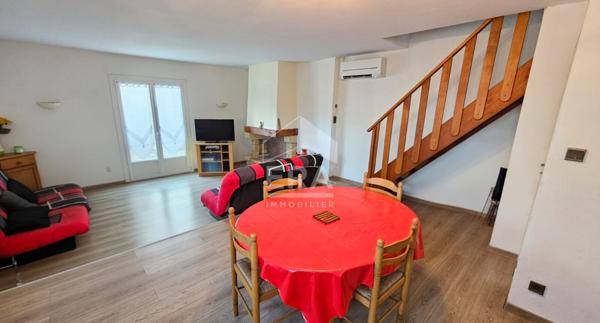 Canet-en-Roussillon : maison 3 faces à vendre avec jardin et stationnement