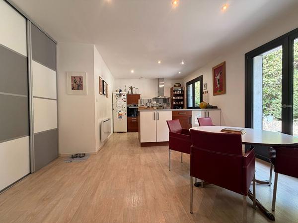 Maison + Appartement 205 m².