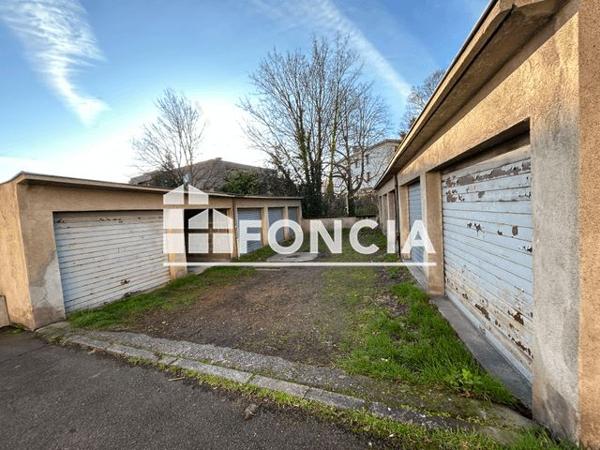 Location Parking - GARAGES 3 - 5/7 IMPASSE PASTEUR Chamalieres 63400