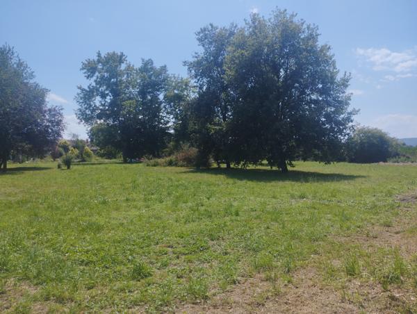 Terrain viabilisé 1574 m² - Proche Cazères - Cazeres (31220)