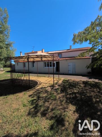 Maison à vendre 7 pièces 153 m² Aizenay