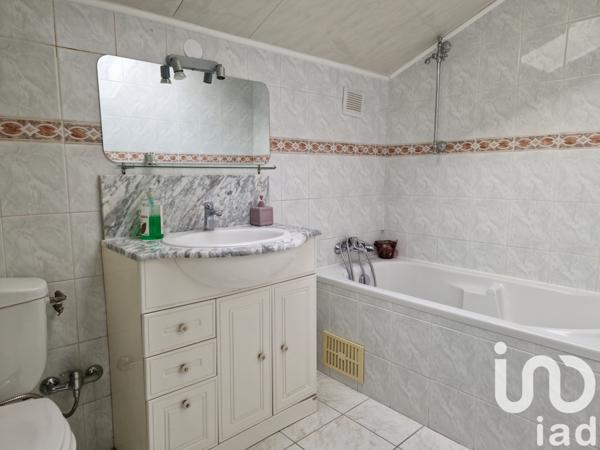 Maison à vendre 6 pièces 115 m² Boussy-Saint-Antoine