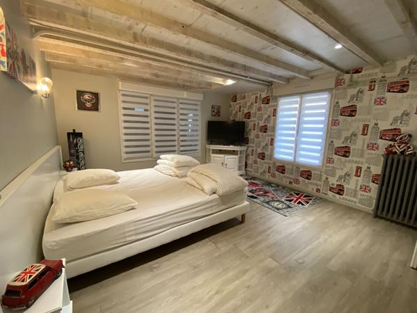 Maison Royan 6 pièce(s) 162 m2  Royan