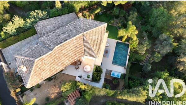 Maison à vendre 5 pièces 165 m² Sainte-Maxime