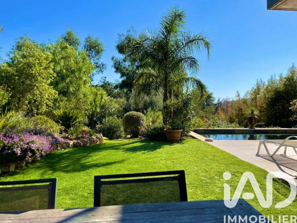 Maison à vendre 5 pièces 165 m² Sainte-Maxime