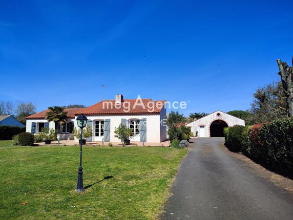 Maison à Saint-Jean-de-Monts, 85160 - 8 pièces 167m²