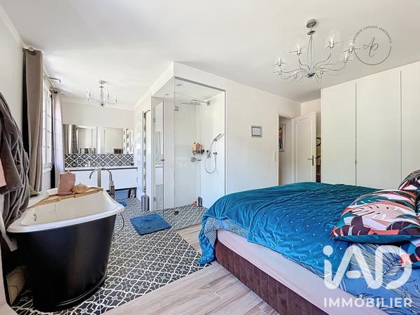 Maison à vendre 7 pièces 225 m² Saint-Michel-sur-Orge