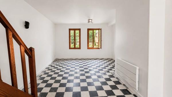 Vente                                                      Maison
                        
                     4 pièces                      86 m2                     à Aubigny-sur-Nère