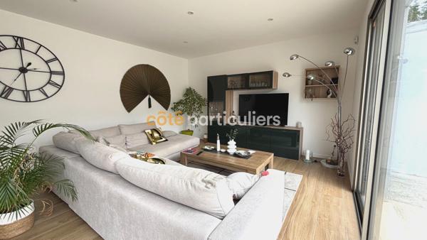 Vente
                Maison140 m² - 5 Pièces -
                    LE BOUSCAT (33110)