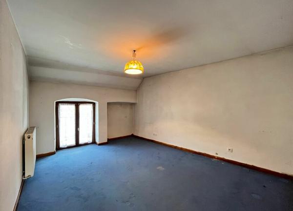 Immeuble à vendre    4 pièces • 134,50 m2 Saint-Joseph-de-Rivière