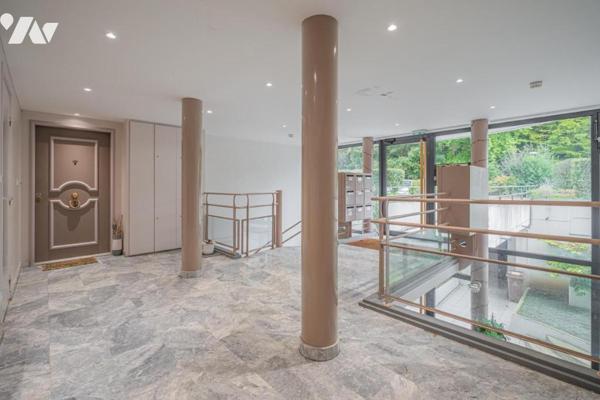 Vente Appartement à Meylan composé de 4p+c, dernier étage avec terrasse panoramique Belledonne