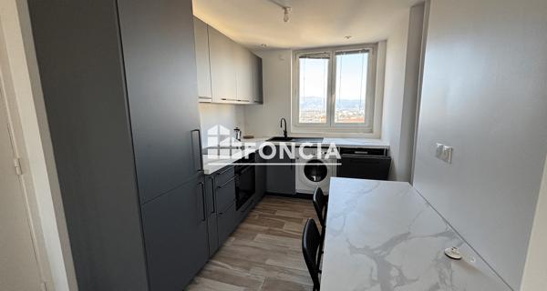 Location Appartement meublé 3 pièces 54 m² - Bourg-lès-valence 26500