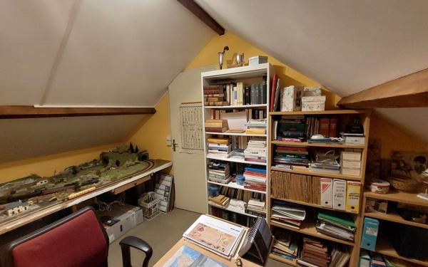 Maison à vendre    7 pièces • 120 m2 Les Baux-Sainte-Croix