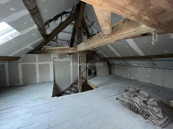 Vente Immeuble 280 m2 à Belley