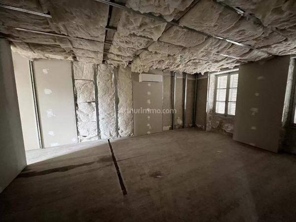 Vente Immeuble 280 m2 à Belley