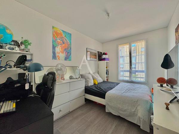 Appartement Melun 4 pièce(s) 84 m2