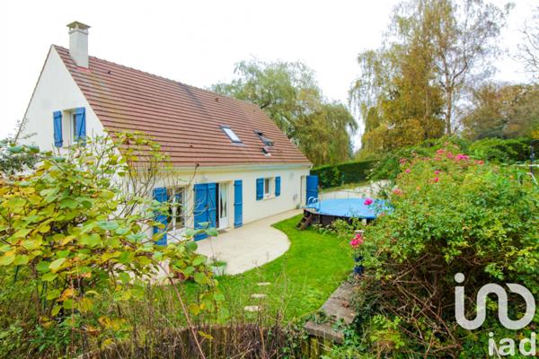 Maison à vendre 7 pièces 166 m² Neauphle-le-Château