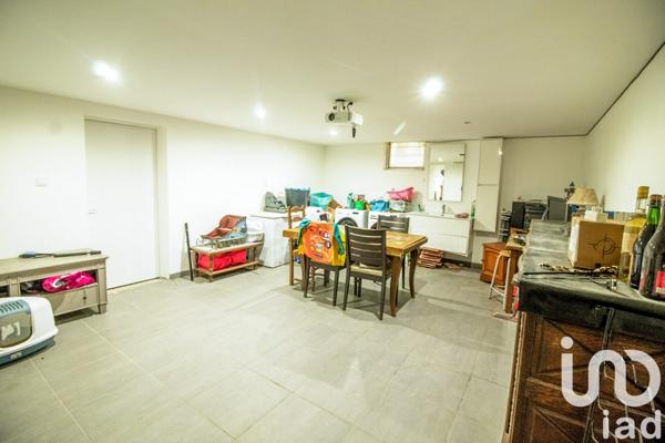 Maison à vendre 7 pièces 166 m² Neauphle-le-Château