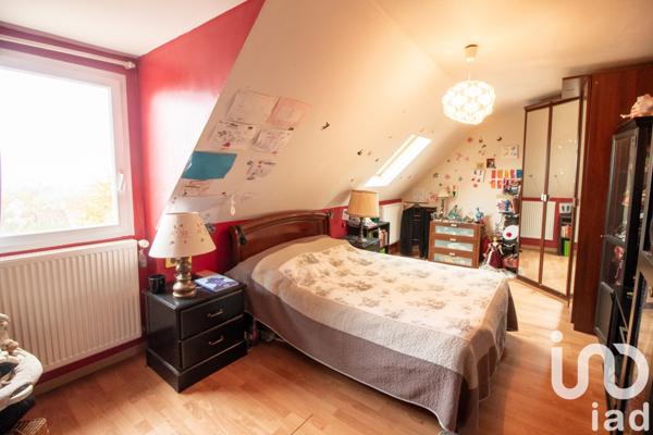 Maison à vendre 7 pièces 166 m² Neauphle-le-Château