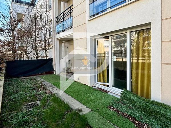 Vente                                                      Appartement
                        
                     2 pièces                      42 m2                     à Carrières-sous-Poissy